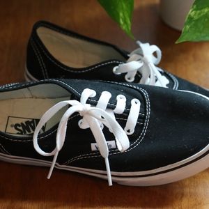 Classic black vans - Authentic